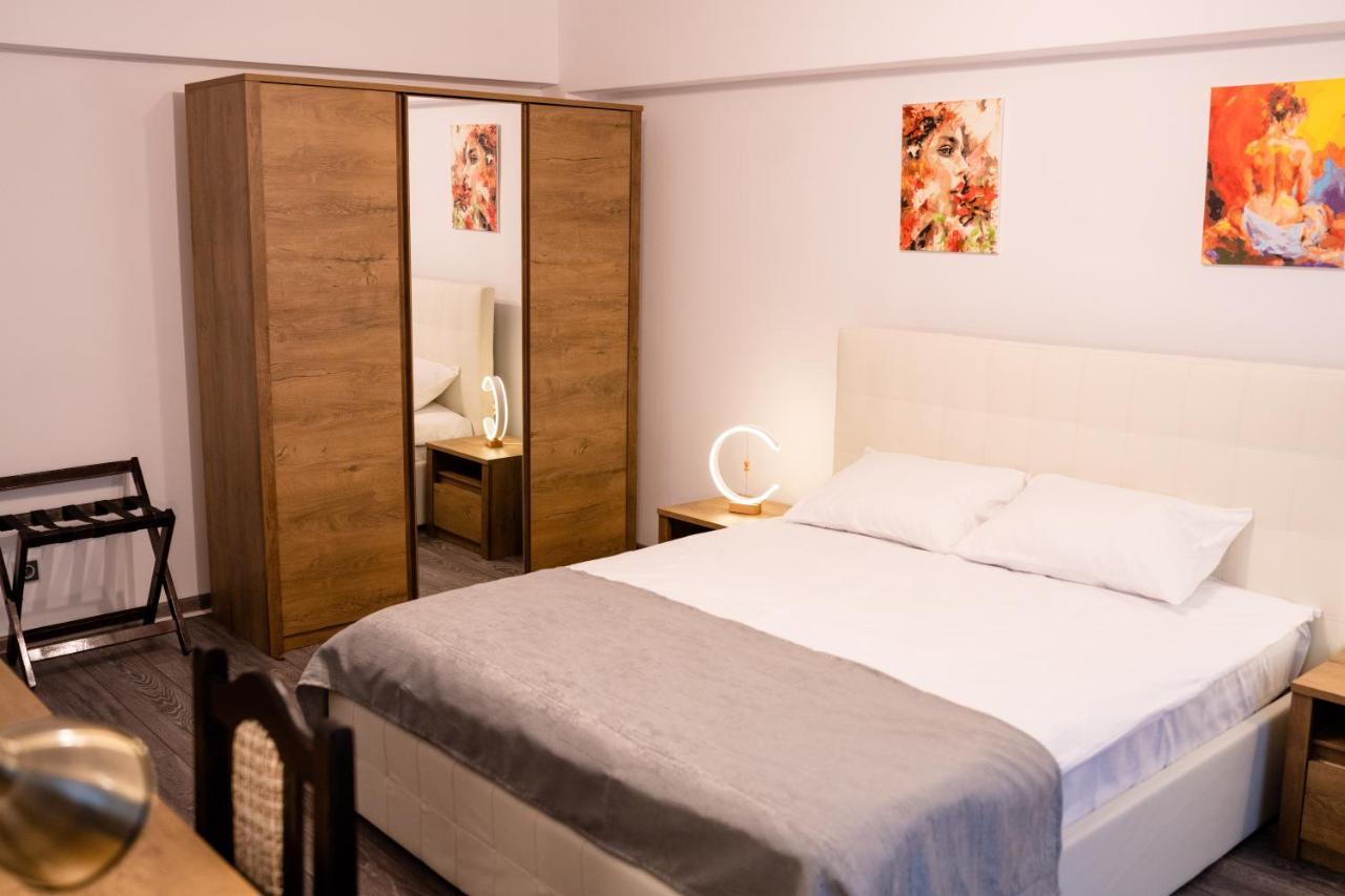 Apartament Alessia โดรเบตา-ตูร์นู เซเวริน ภายนอก รูปภาพ